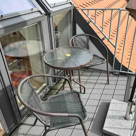 Stadtwohnung Direkt Im Zentrum * Neustrelitz